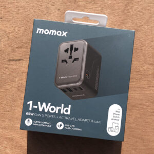 Momax UA8 1-World 65W GaN Universal Travel Adapter