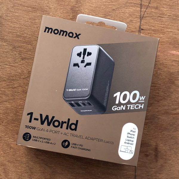 Momax 1-World UA10 100W GaN 4 ports + AC Travel Adapter