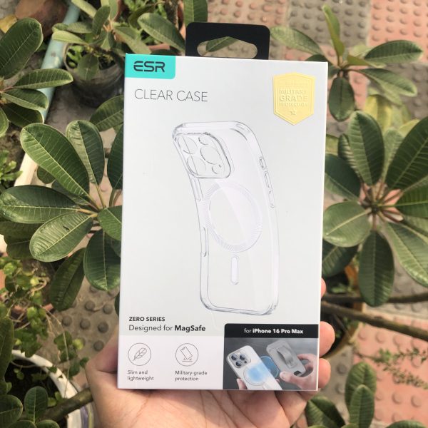 ESR Zero Series Clear Case (HaloLock) for iPhone 16 Series