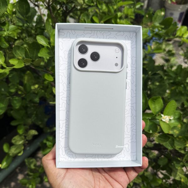 Benks Q2 Smooth Touch MagSafe Case for iPhone 17 Series
